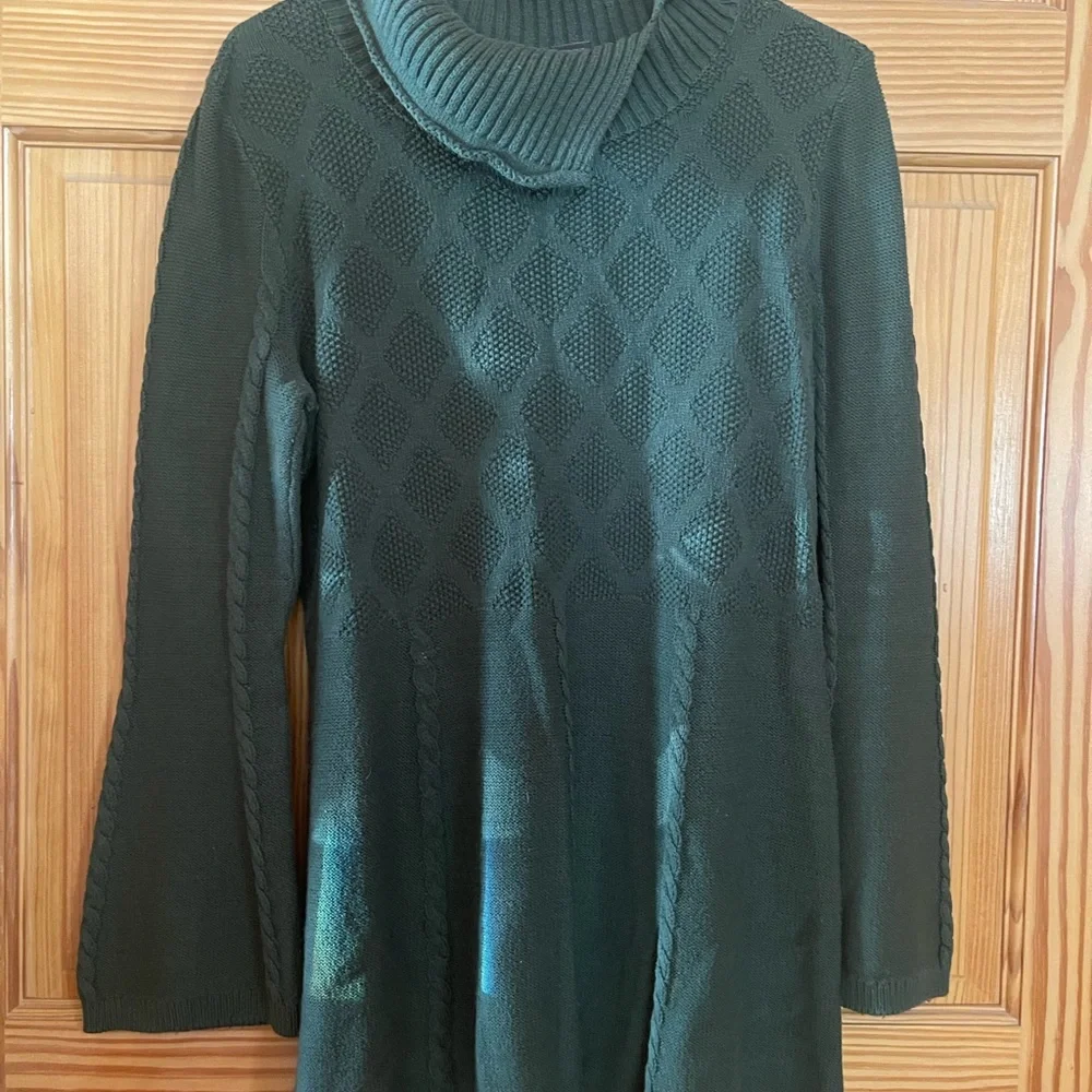 Heather B Olive Green Ribbed Sweater - Picture 2 of 2